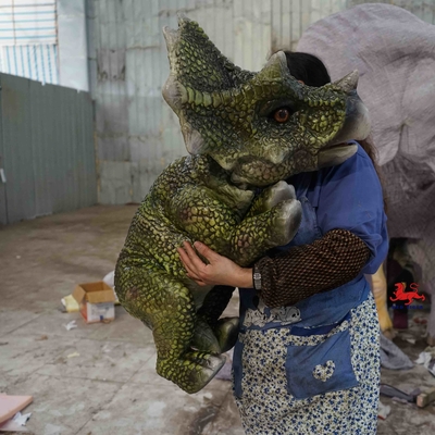 Giá tốt. Con rối tay thực tế mềm nhẹ, Con rối tay Triceratops trực tuyến